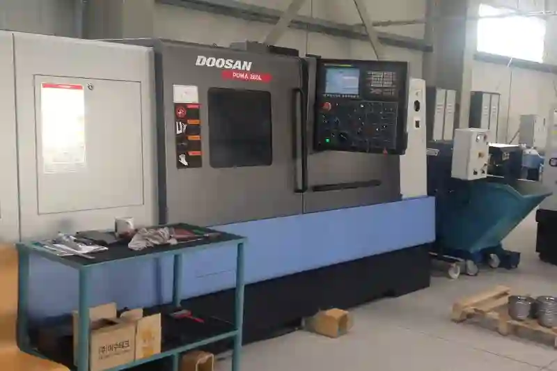 doosan dnsolutions PUMA-280L yatay CNC Torna